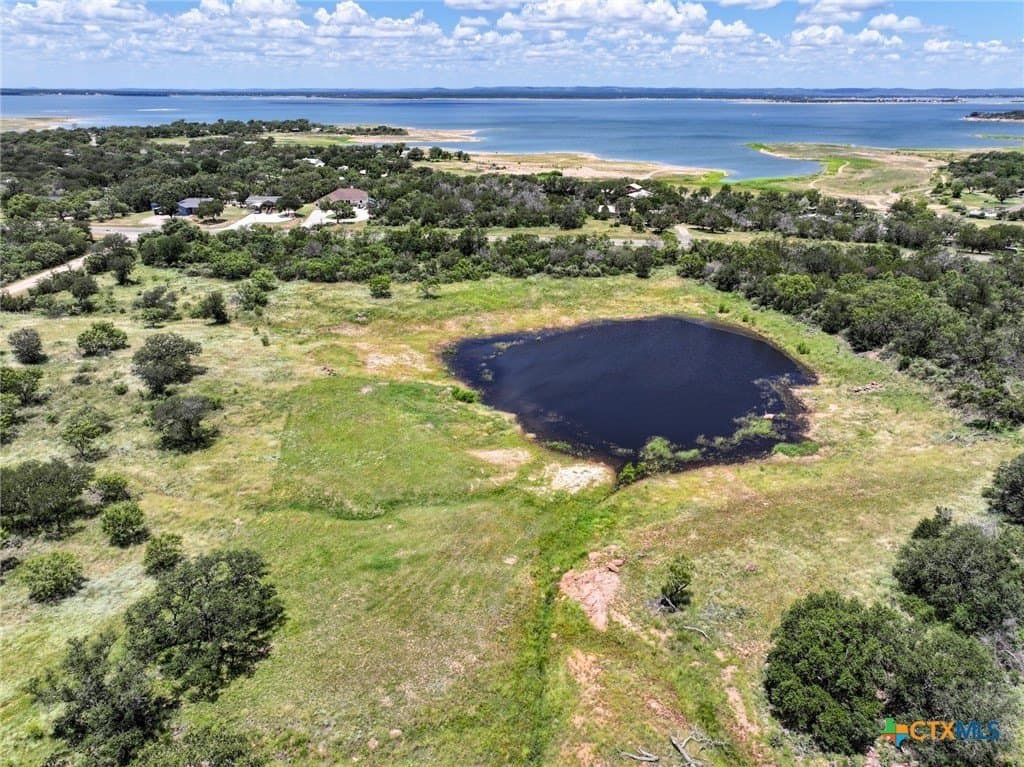 5 acres in Burnet County - photo 9