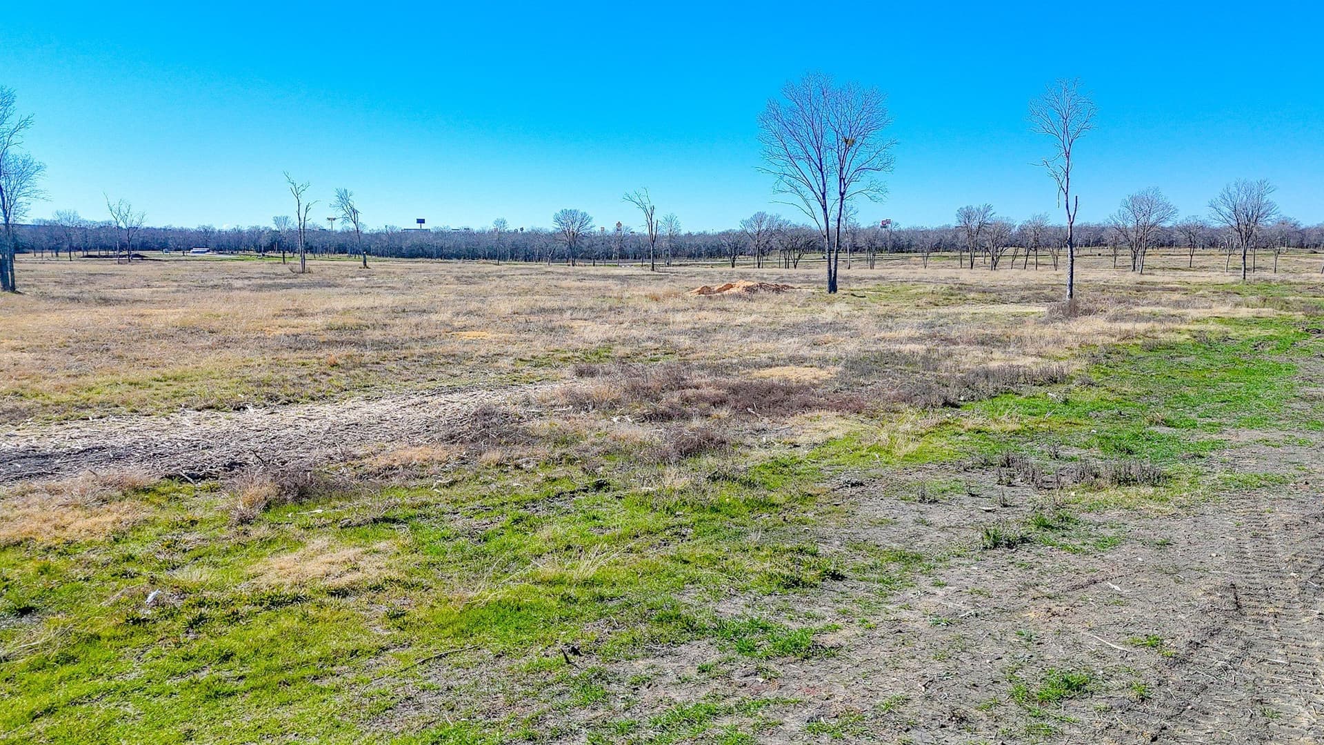 1.22 acres in Navarro County - photo 23
