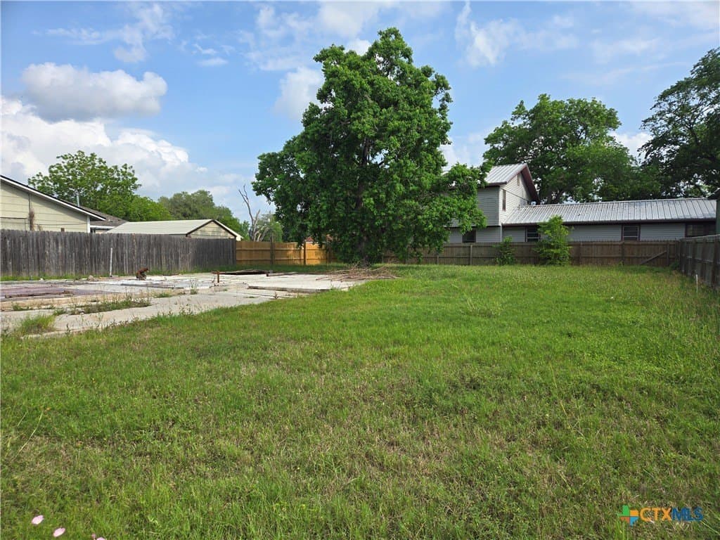 0.16 acres in Victoria County - photo 3