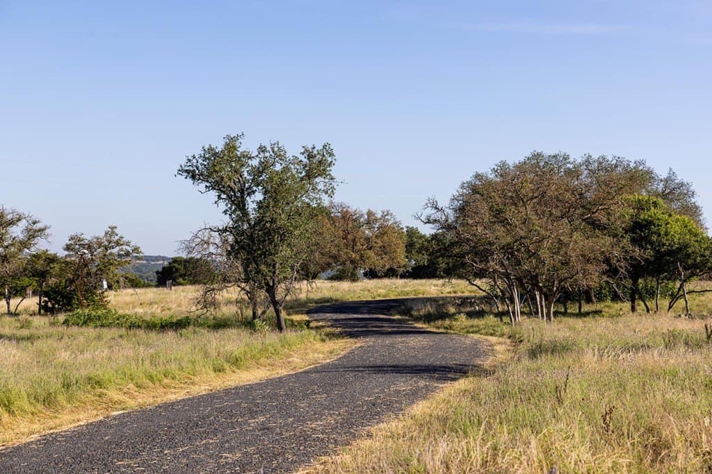 38.33 acres in Kimble County gallery image 3