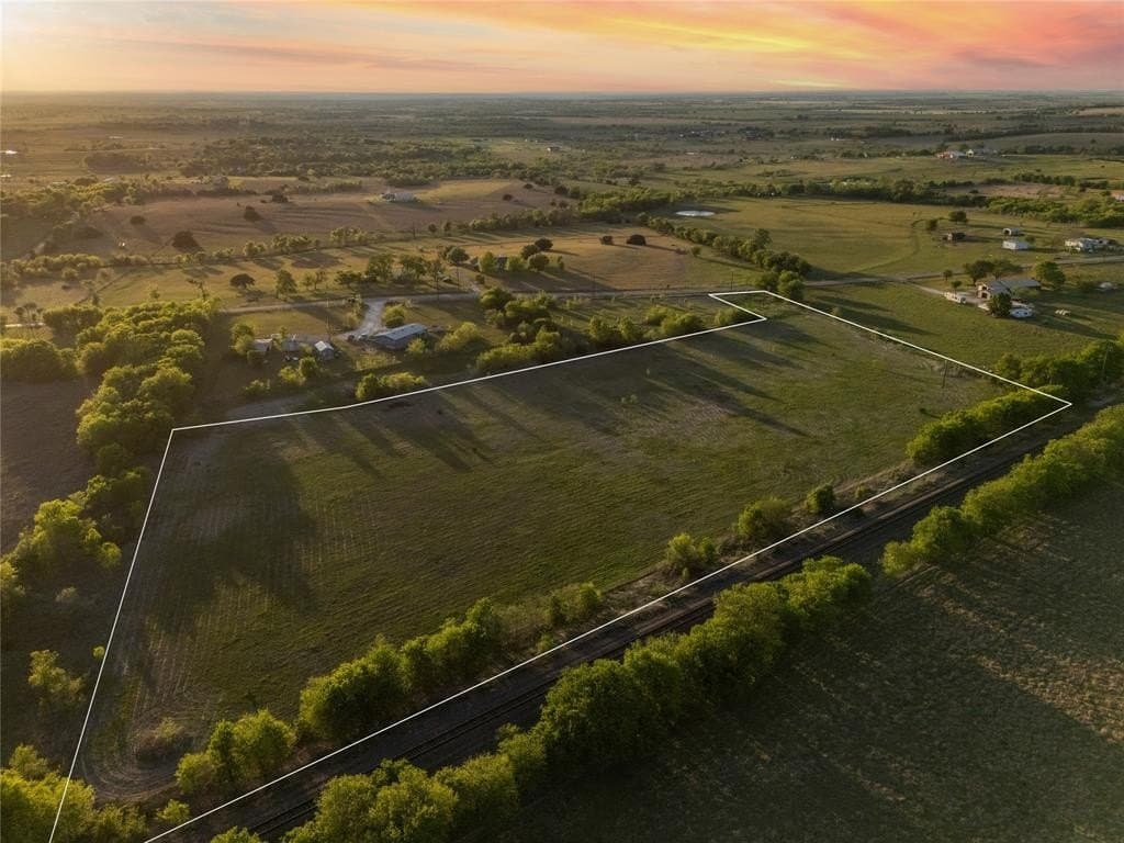 7.77 acres in Bell County gallery image 3