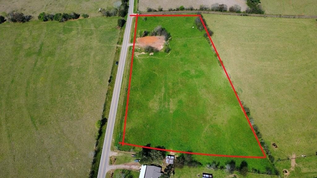 8 acres in Texas County