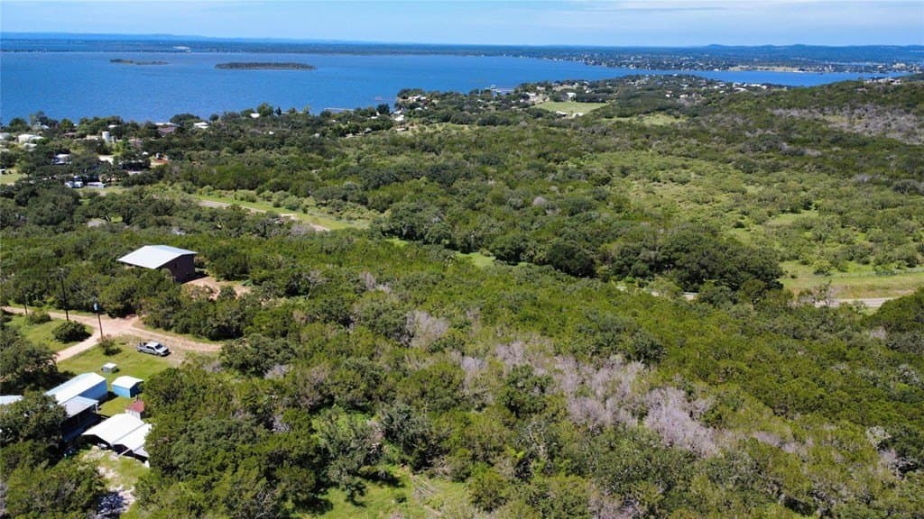 0.25 acres in Burnet County gallery image 2