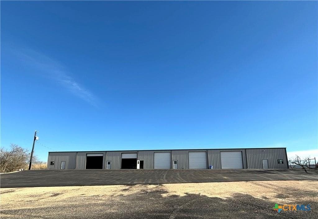 19 acres in Comal County gallery image 2