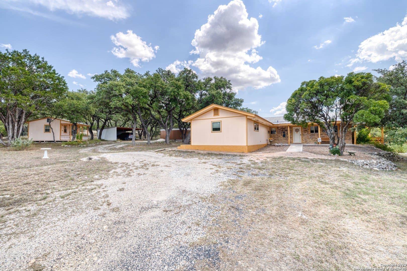 12.62 acres in Real County - photo 25