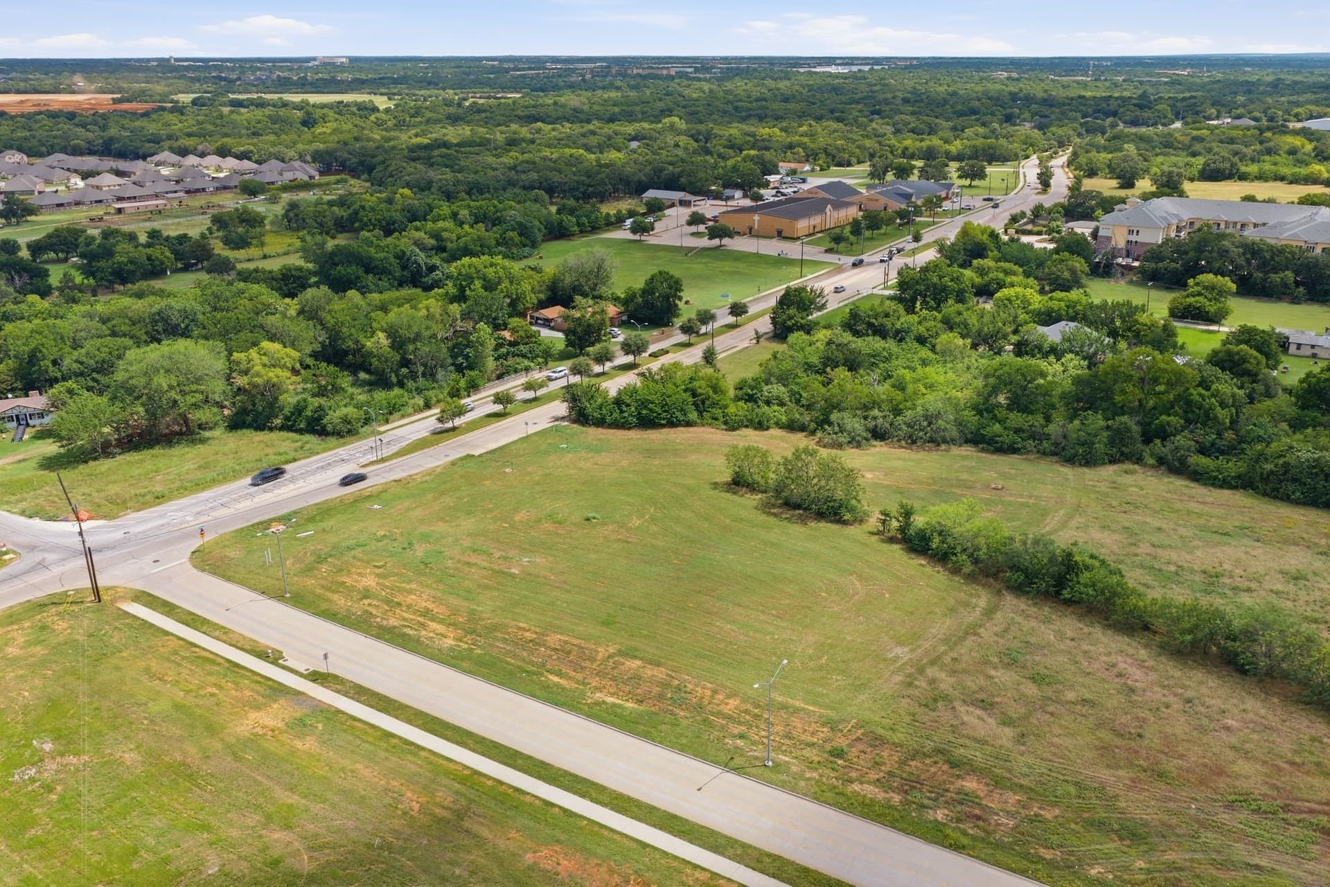 3 acres in Tarrant County - photo 3