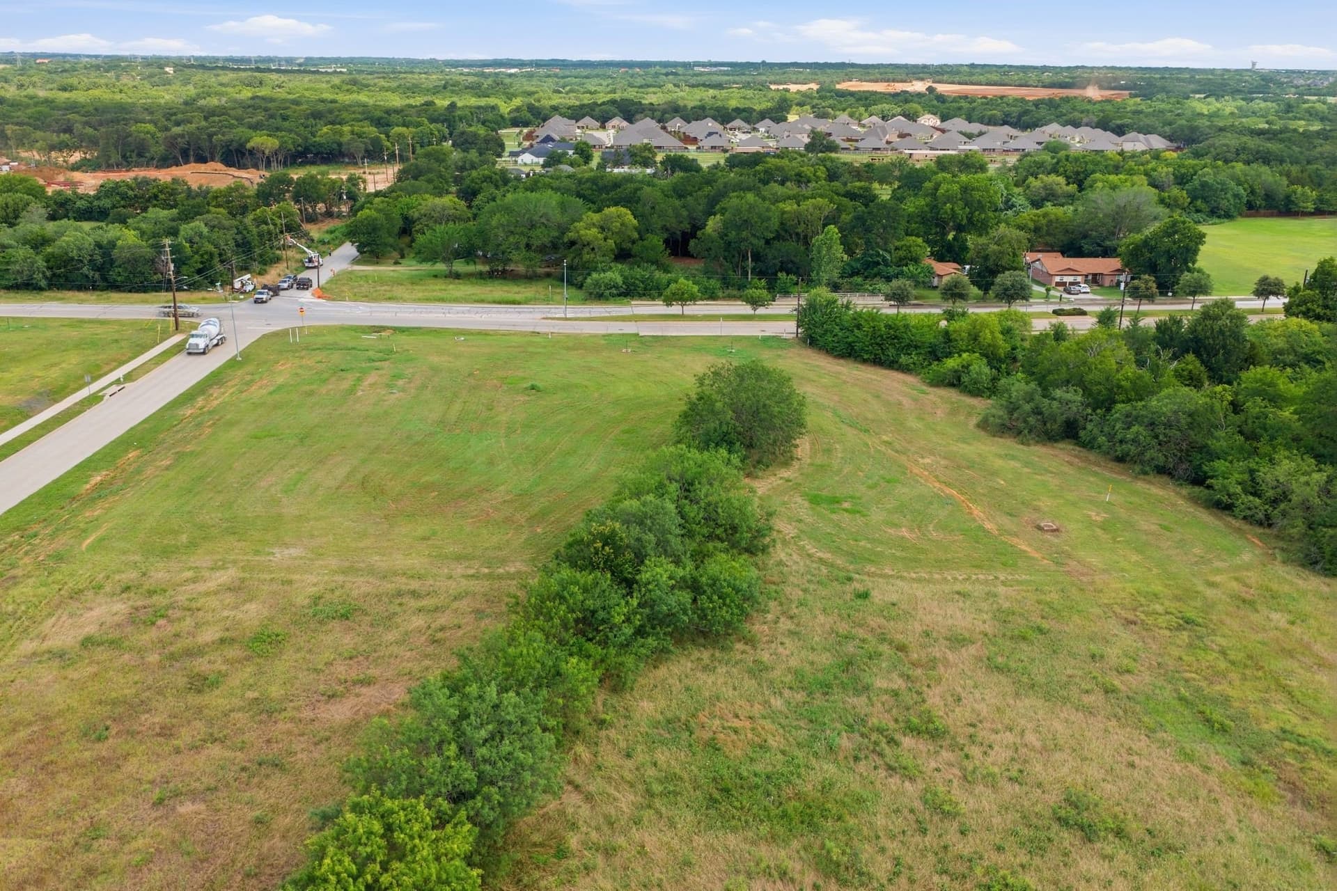 3 acres in Tarrant County - photo 8