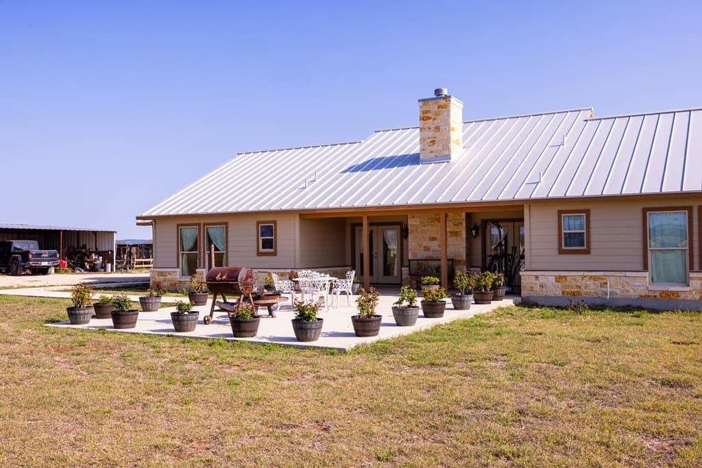 10 acres in Bandera County gallery image 2