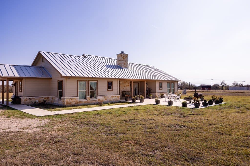 10 acres in Bandera County gallery image 4