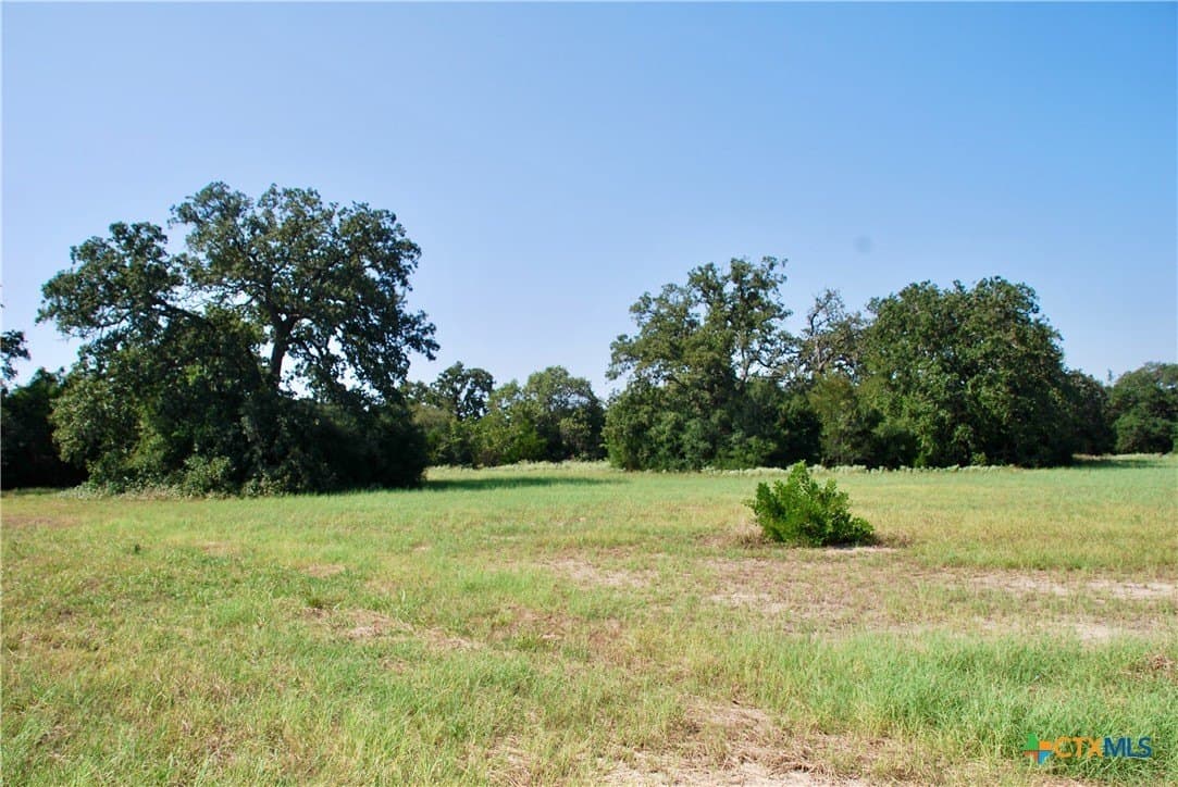 2.12 acres in Fayette County gallery image 4