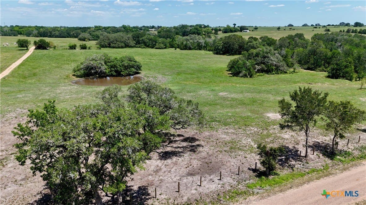 13.63 acres in Fayette County featured view
