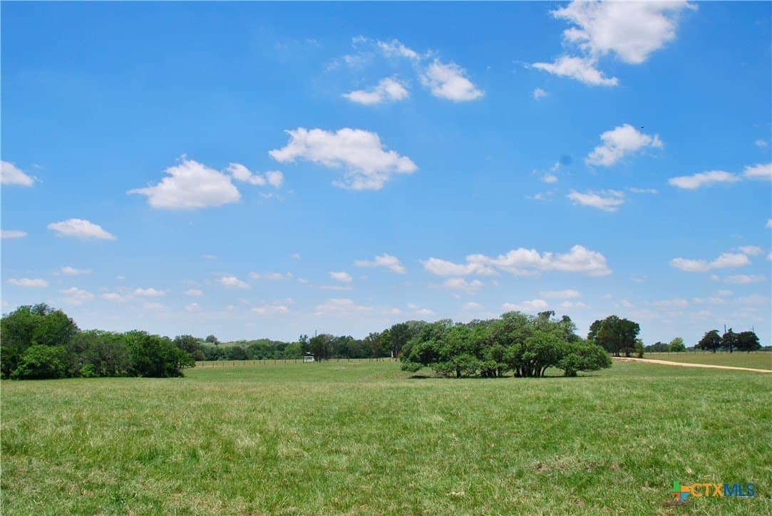 13.63 acres in Fayette County gallery image 3