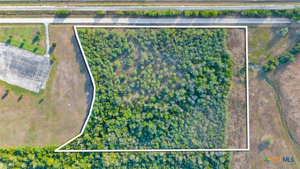 11.83 acres in Victoria County - photo 24
