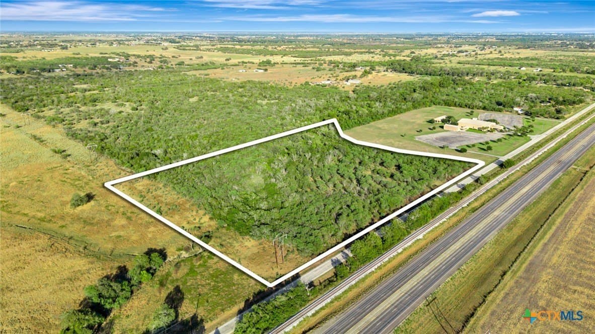 11.83 acres in Victoria County - photo 22