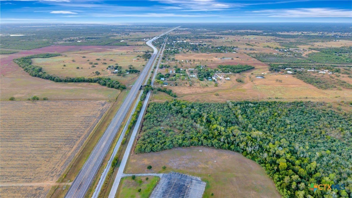 11.83 acres in Victoria County - photo 21