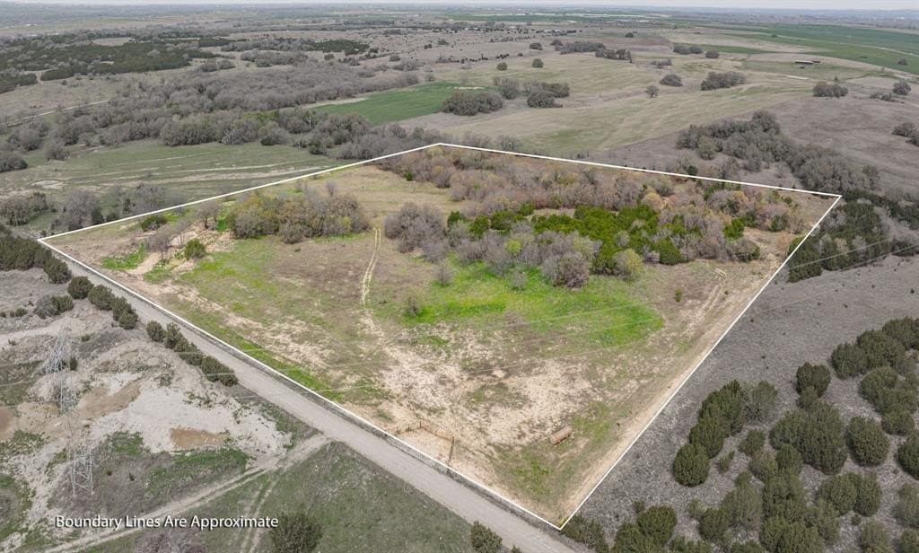 18.68 acres in Erath County