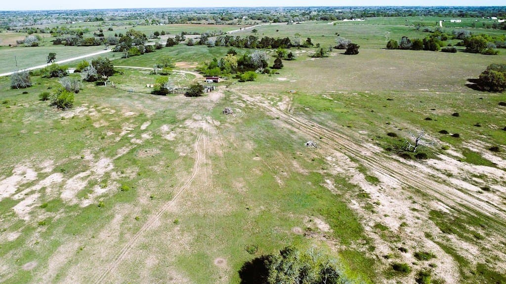 203.99 acres in Lavaca County - photo 8