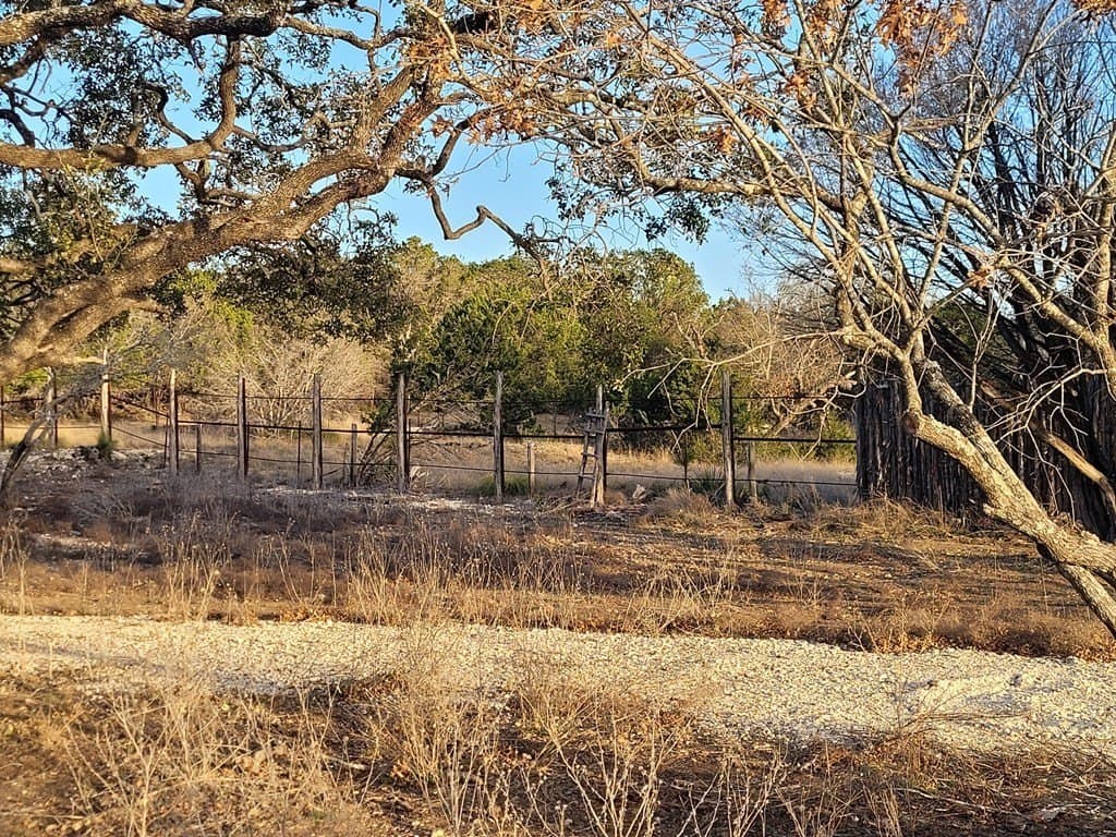 6.03 acres in Kerr County - photo 10