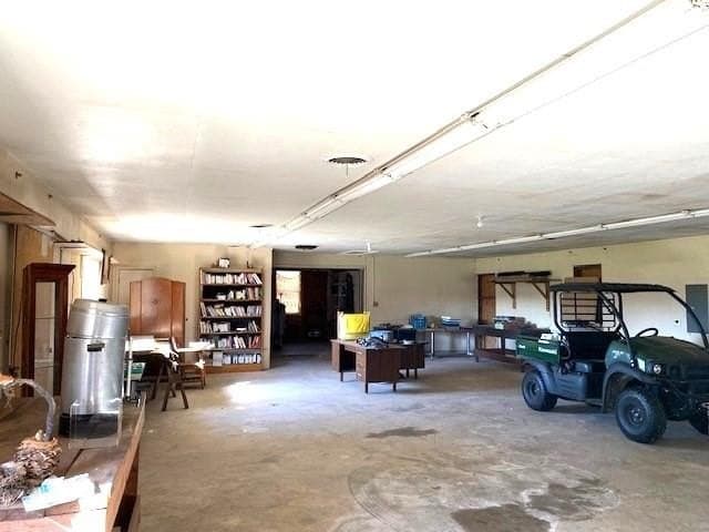 42.79 acres in HENDERSON County - photo 38