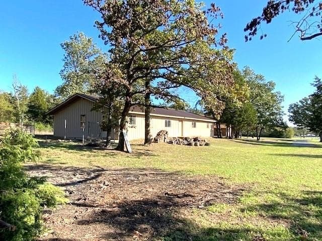 42.79 acres in HENDERSON County - photo 37