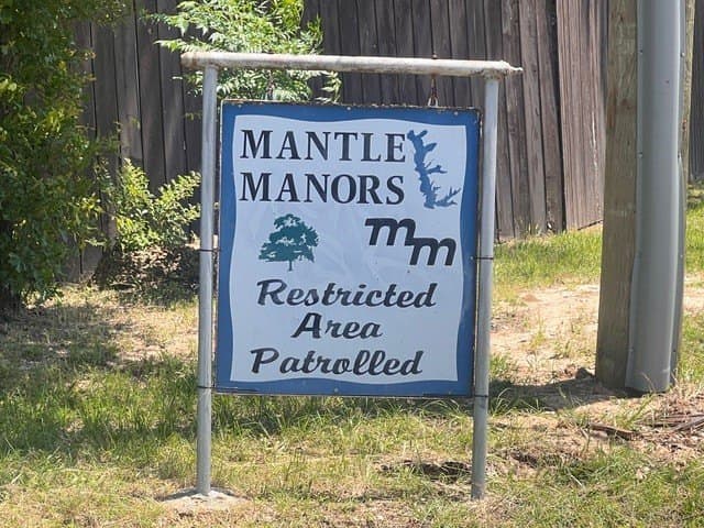 0.28 acres in Henderson County - photo 13