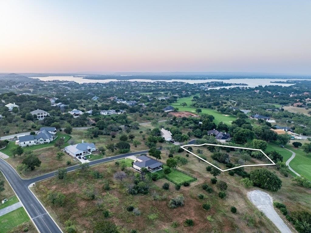 0.55 acres in Llano County gallery image 3