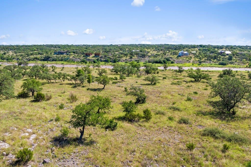 25 acres in Blanco County gallery image 2