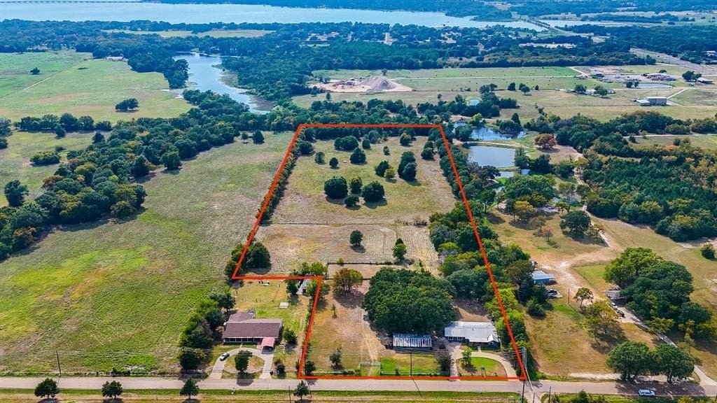 13.07 acres in Henderson County gallery image 2