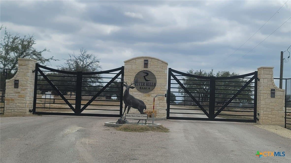 15.06 acres in Burnet County