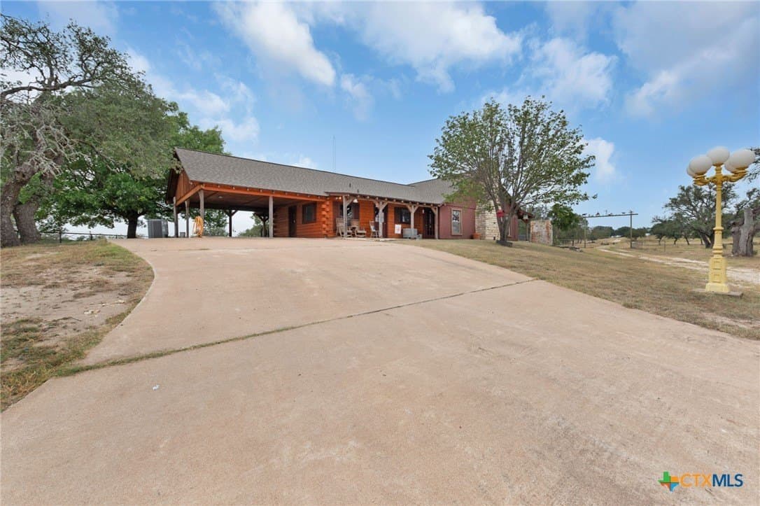 15.06 acres in Burnet County gallery image 4
