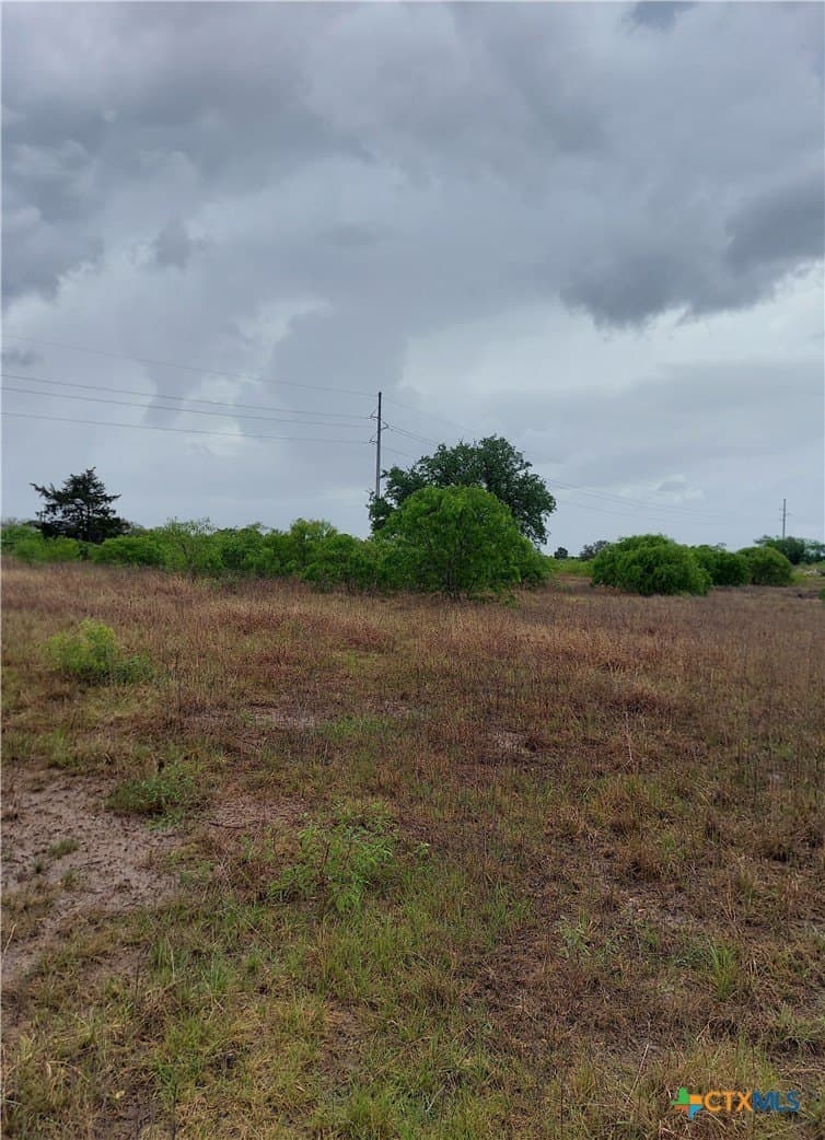 5.61 acres in Caldwell County - photo 5