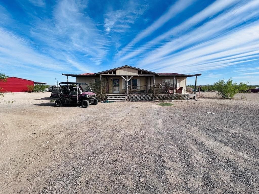 20 acres in Pecos County