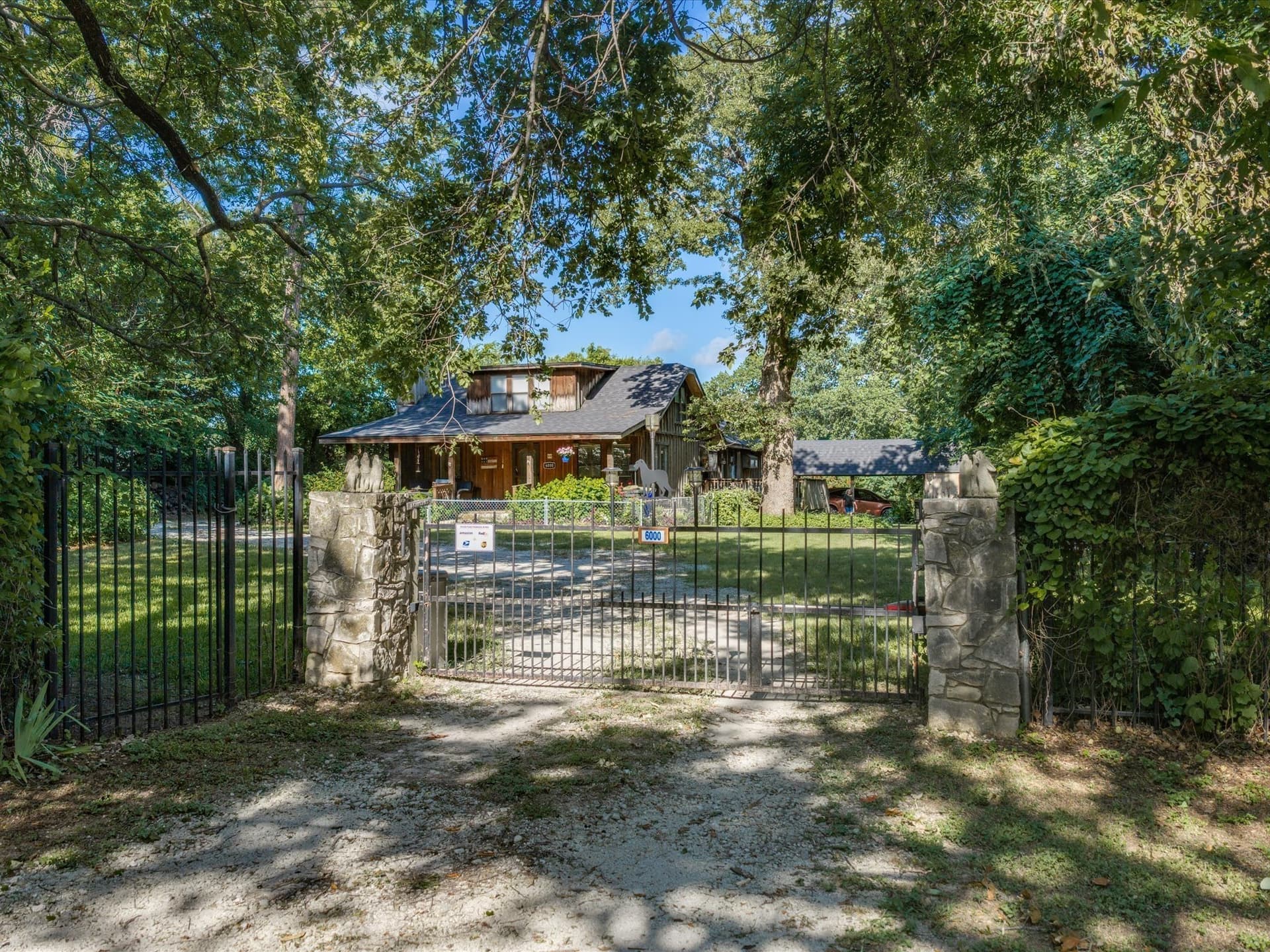 1.01 acres in Tarrant County - photo 33