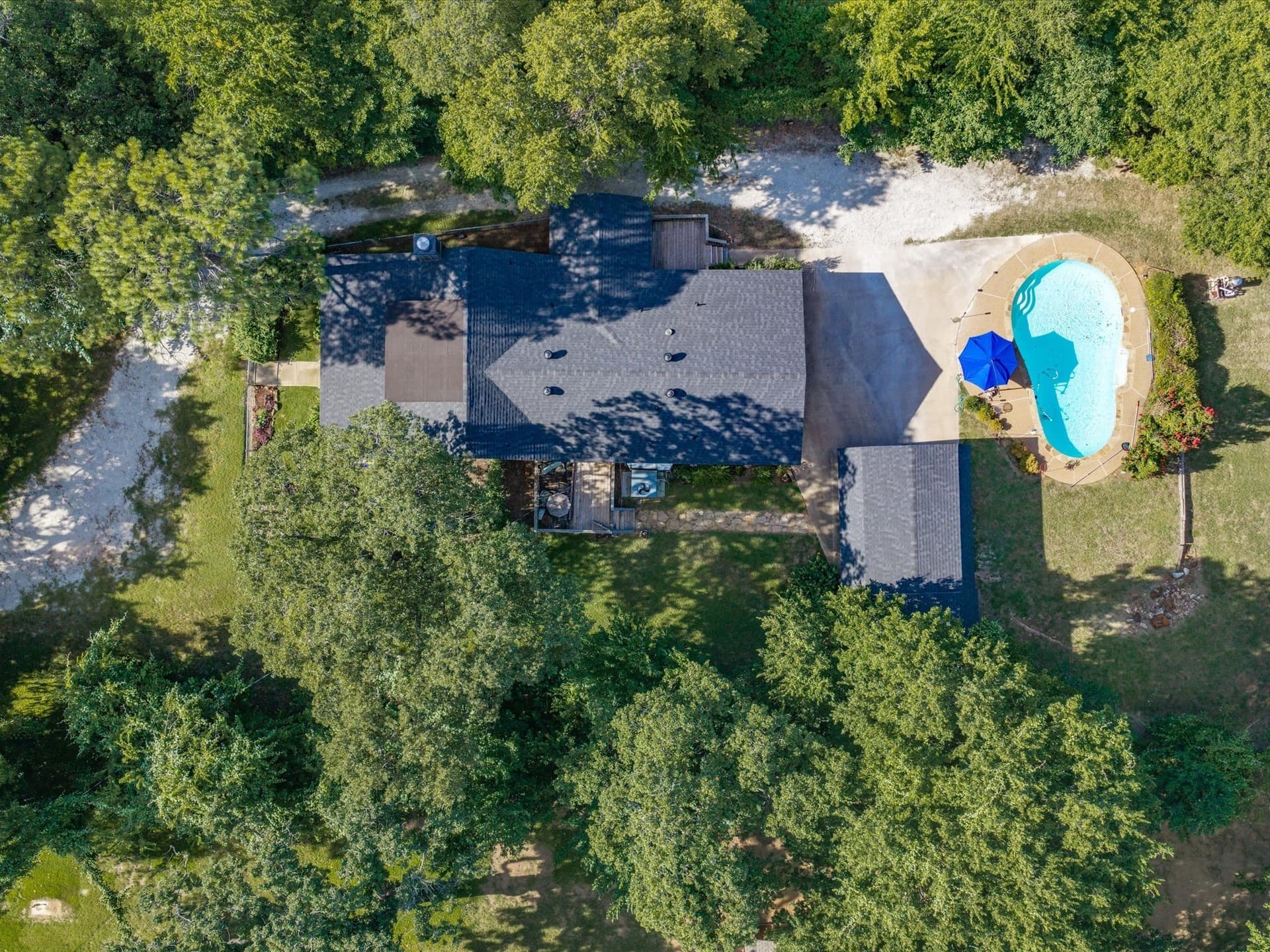 1.01 acres in Tarrant County