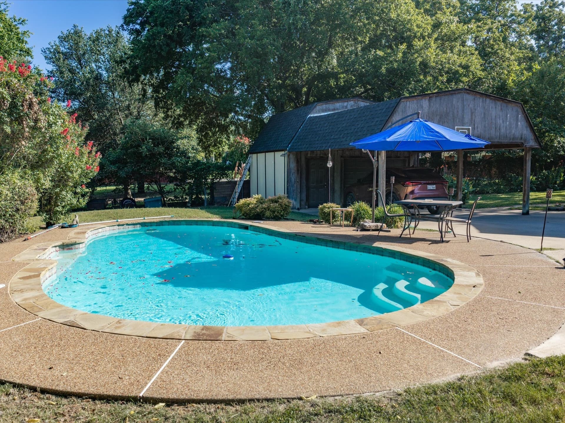 1.01 acres in Tarrant County - photo 29