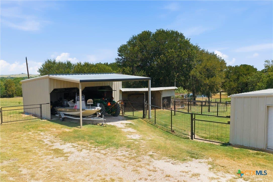 20.58 acres in McLennan County - photo 33