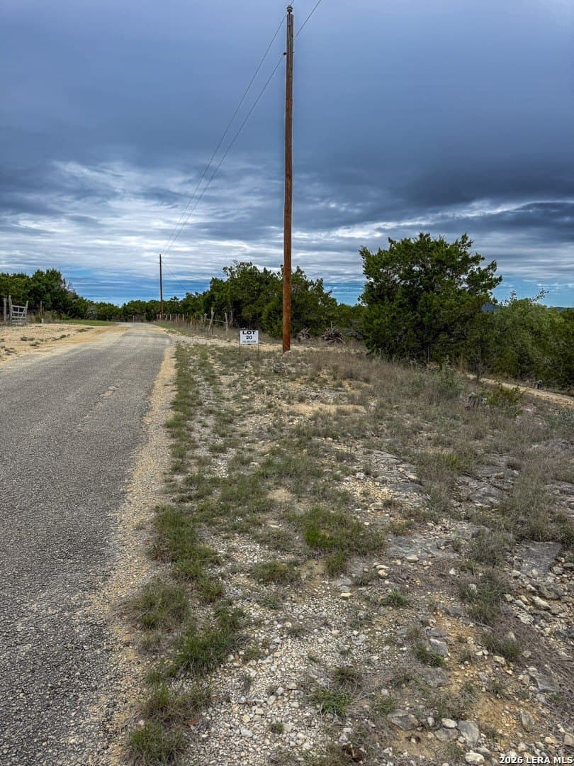 15.02 acres in Uvalde County - photo 6