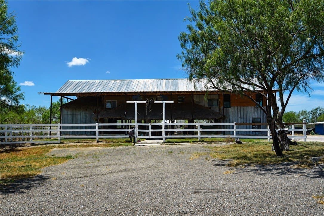 12.74 acres in Brooks County - photo 3
