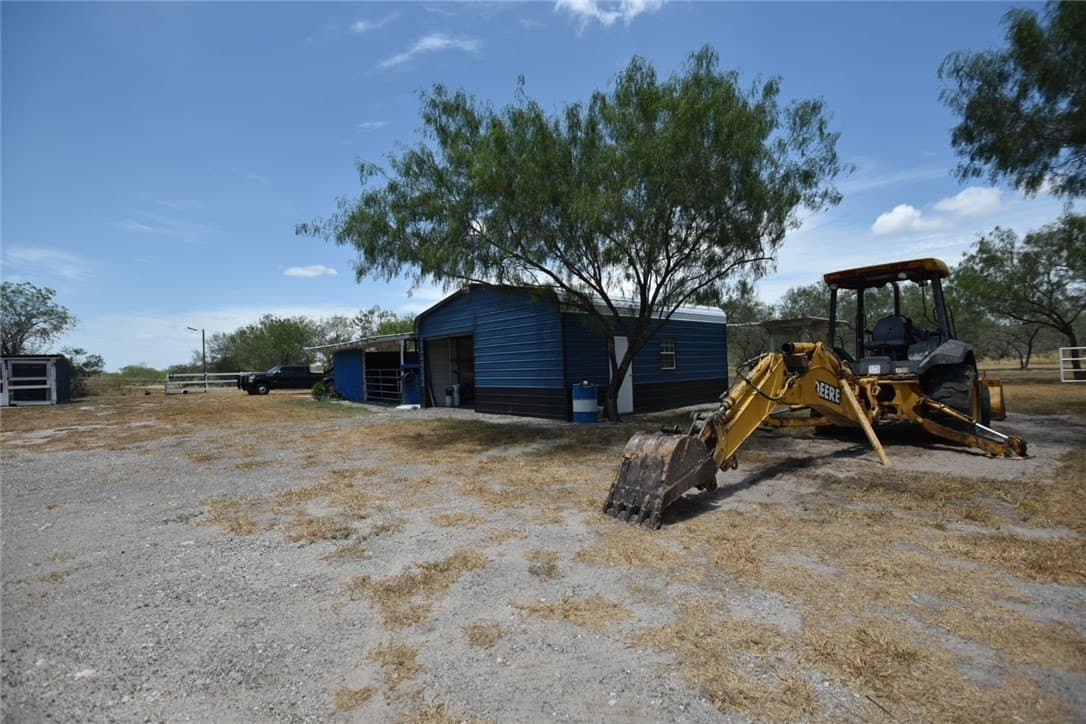 12.74 acres in Brooks County - photo 39