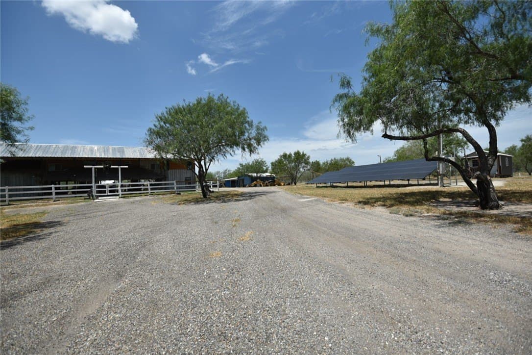 12.74 acres in Brooks County - photo 11