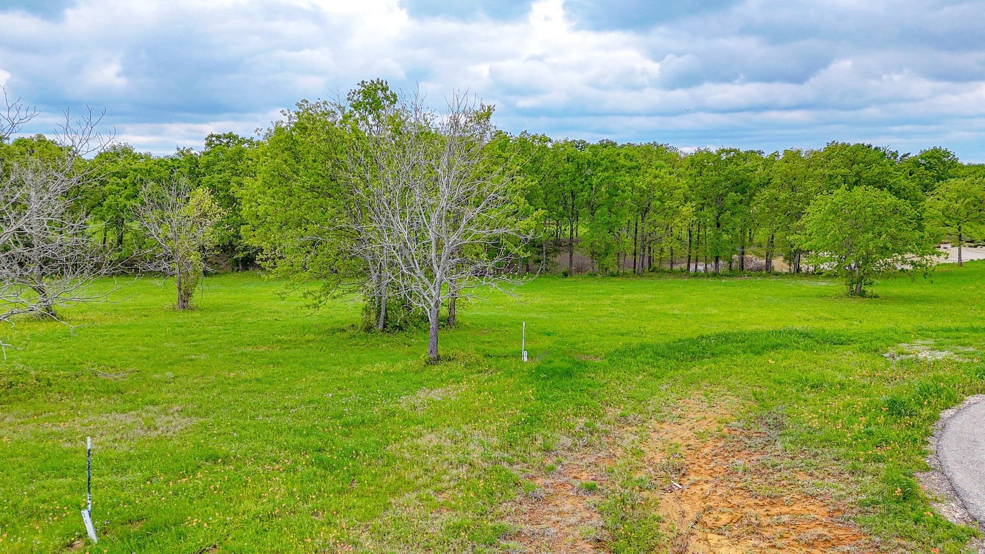 2.04 acres in Navarro County - photo 10