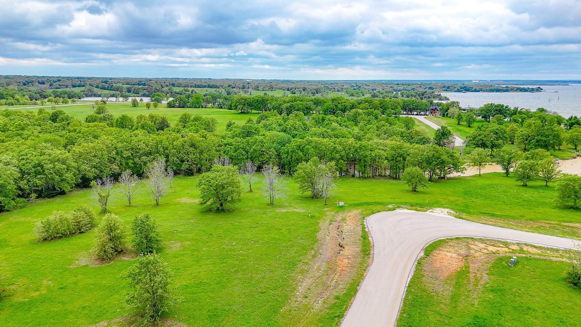 2.04 acres in Navarro County - photo 27
