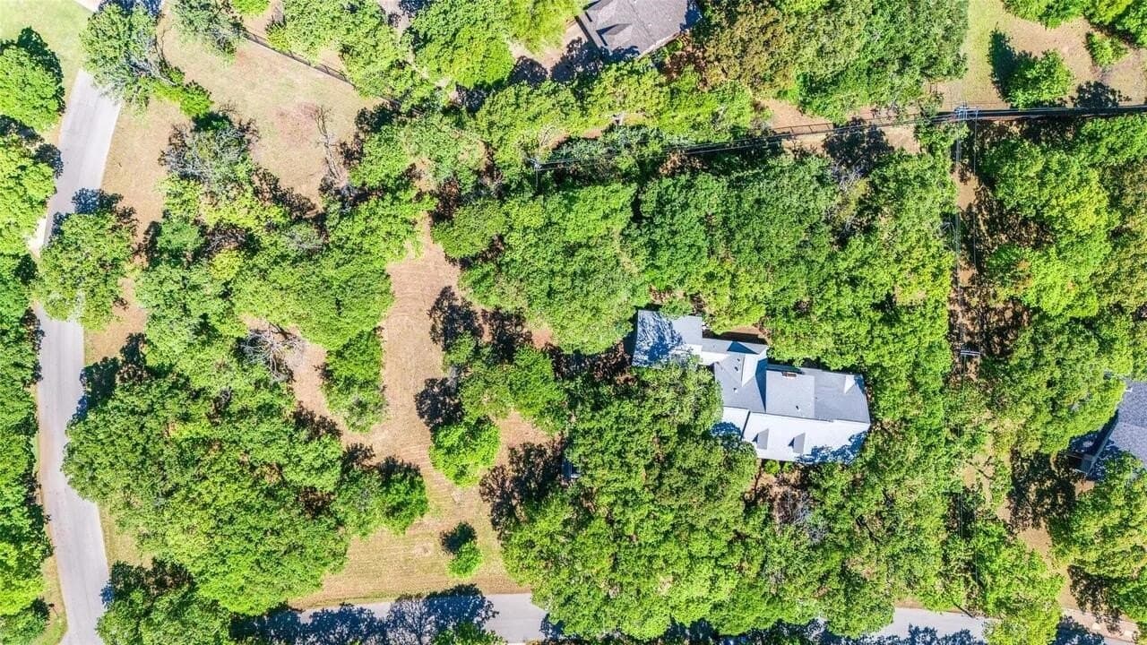 0.9 acres in Tarrant County - photo 5