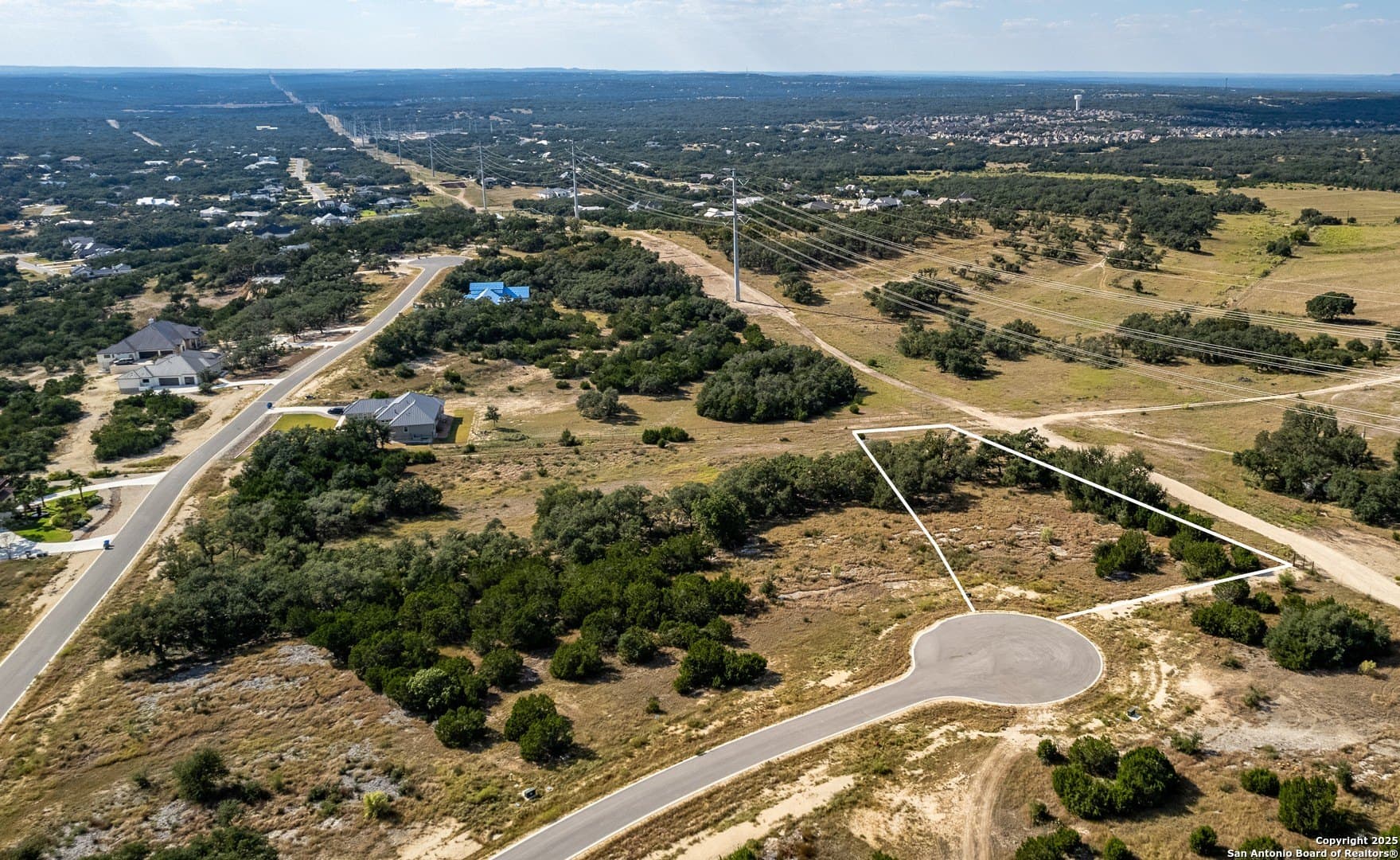 1.51 acres in Comal County gallery image 4