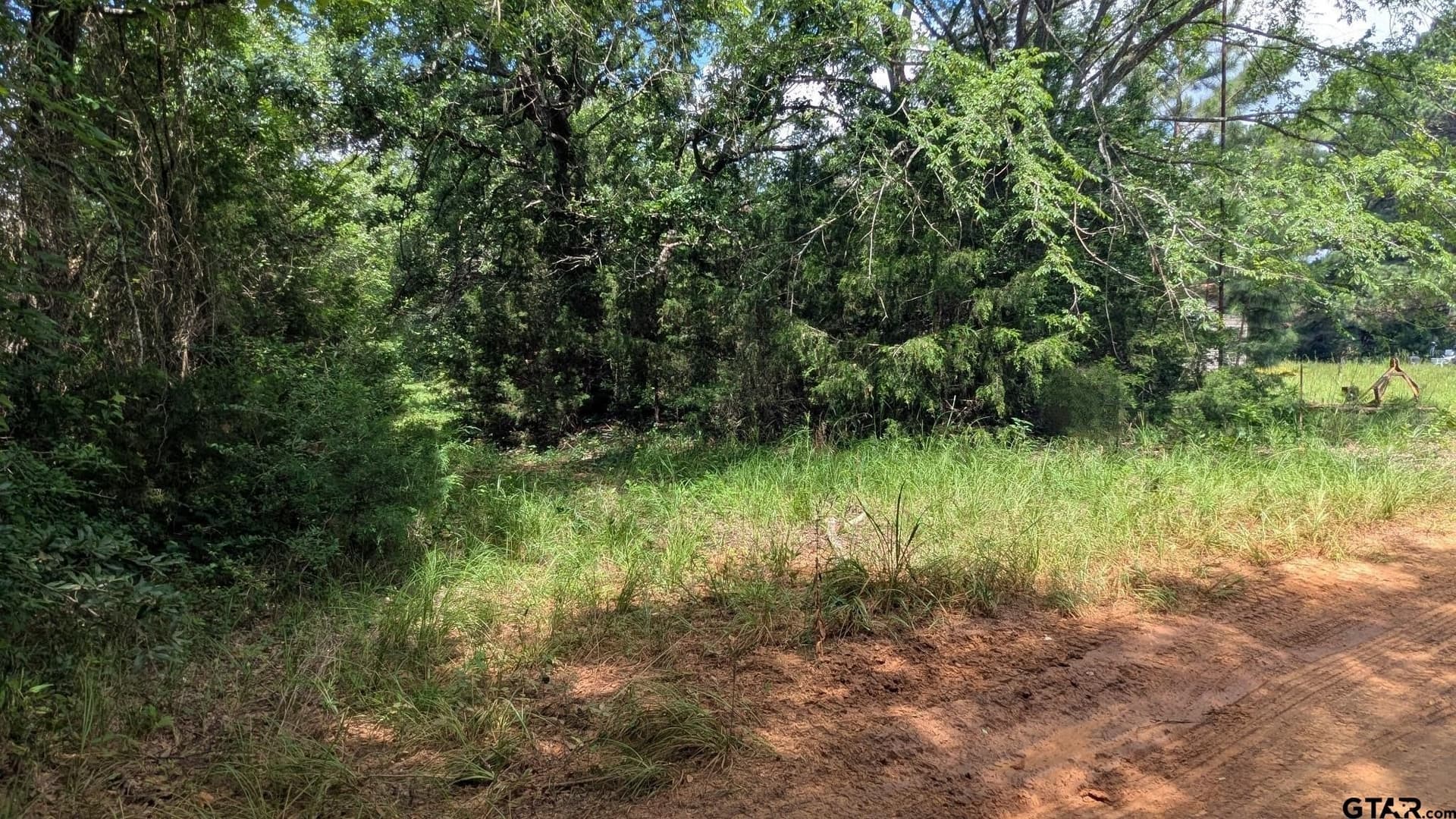 133.34 acres in Anderson County - photo 2
