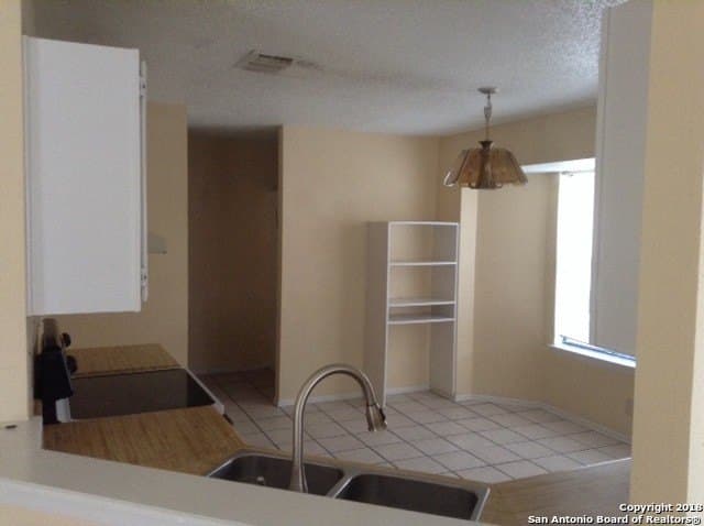 16 acres in Bexar County - photo 7