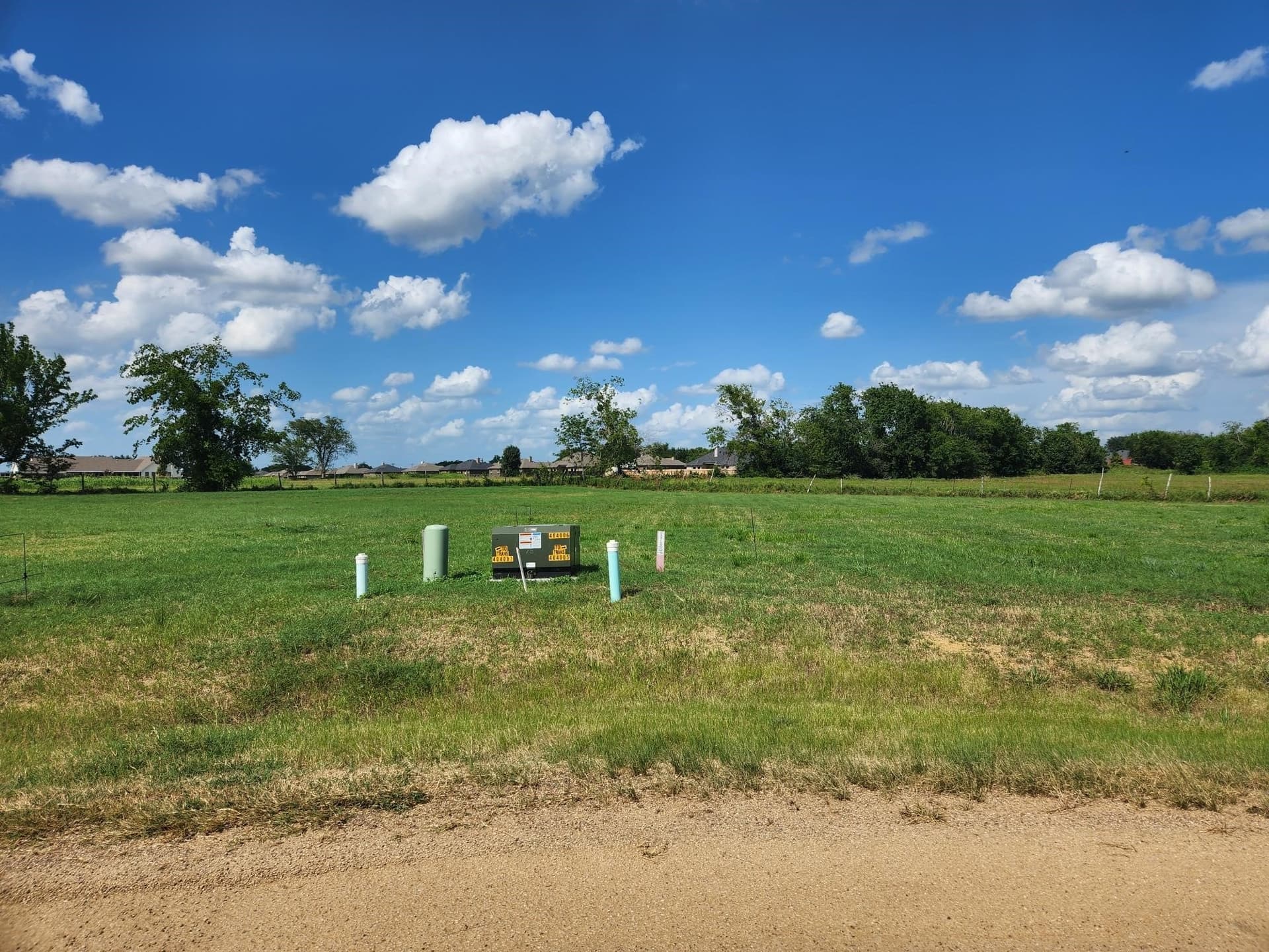 0.36 acres in Kaufman County - photo 4