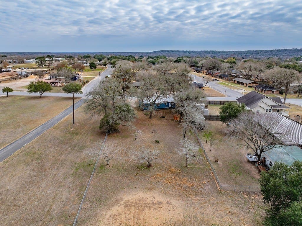 0.46 acres in Fayette County - photo 6