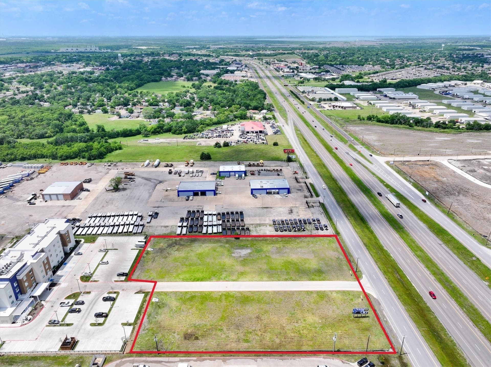 2.74 acres in Kaufman County gallery image 2