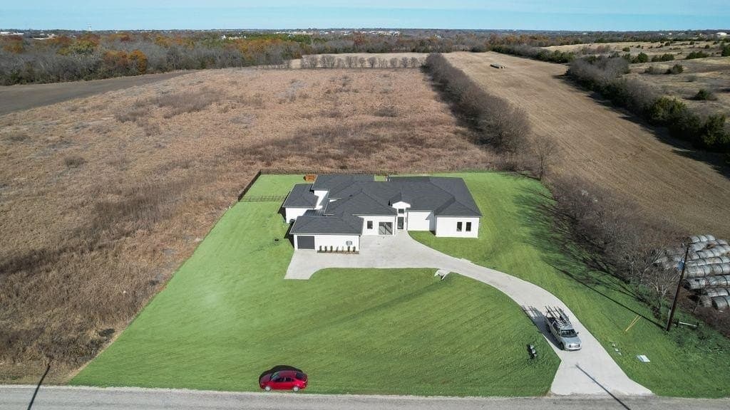 10 acres in Collin County gallery image 2